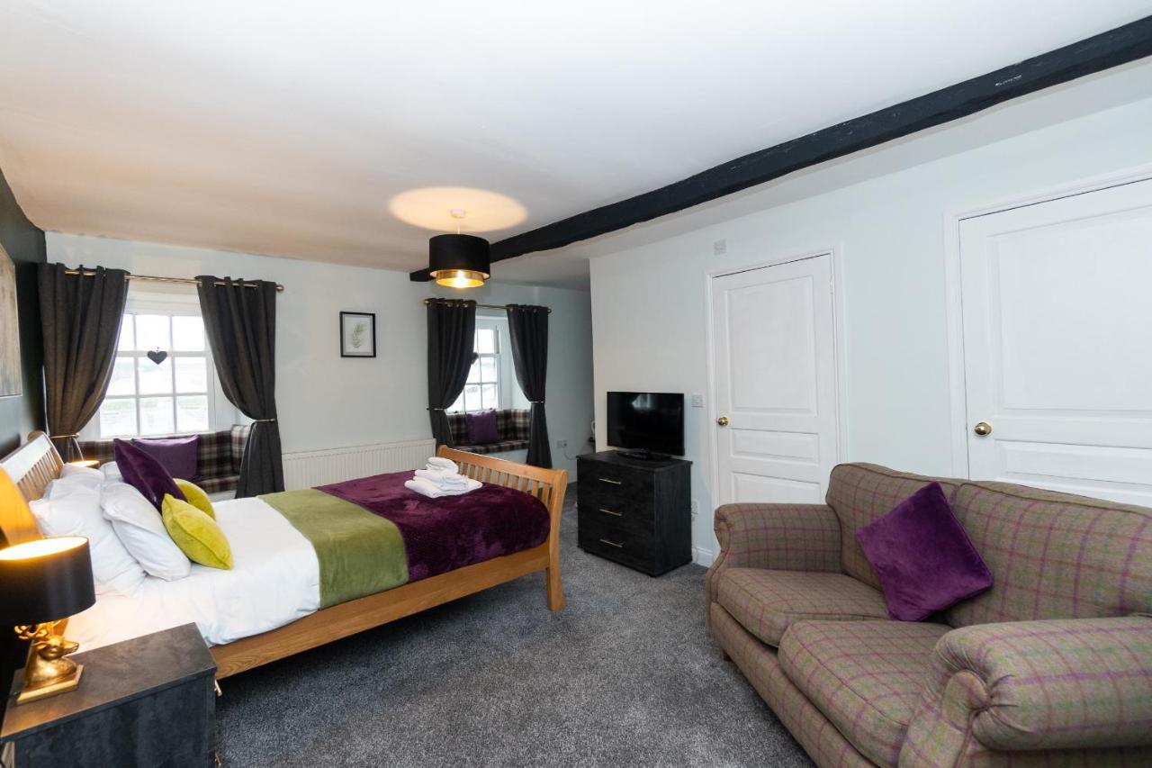 Hotel The Ancient Unicorn à Barnard Castle Extérieur photo